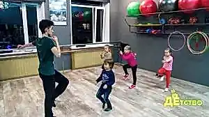 58a6e87e11164 pokaz-1037